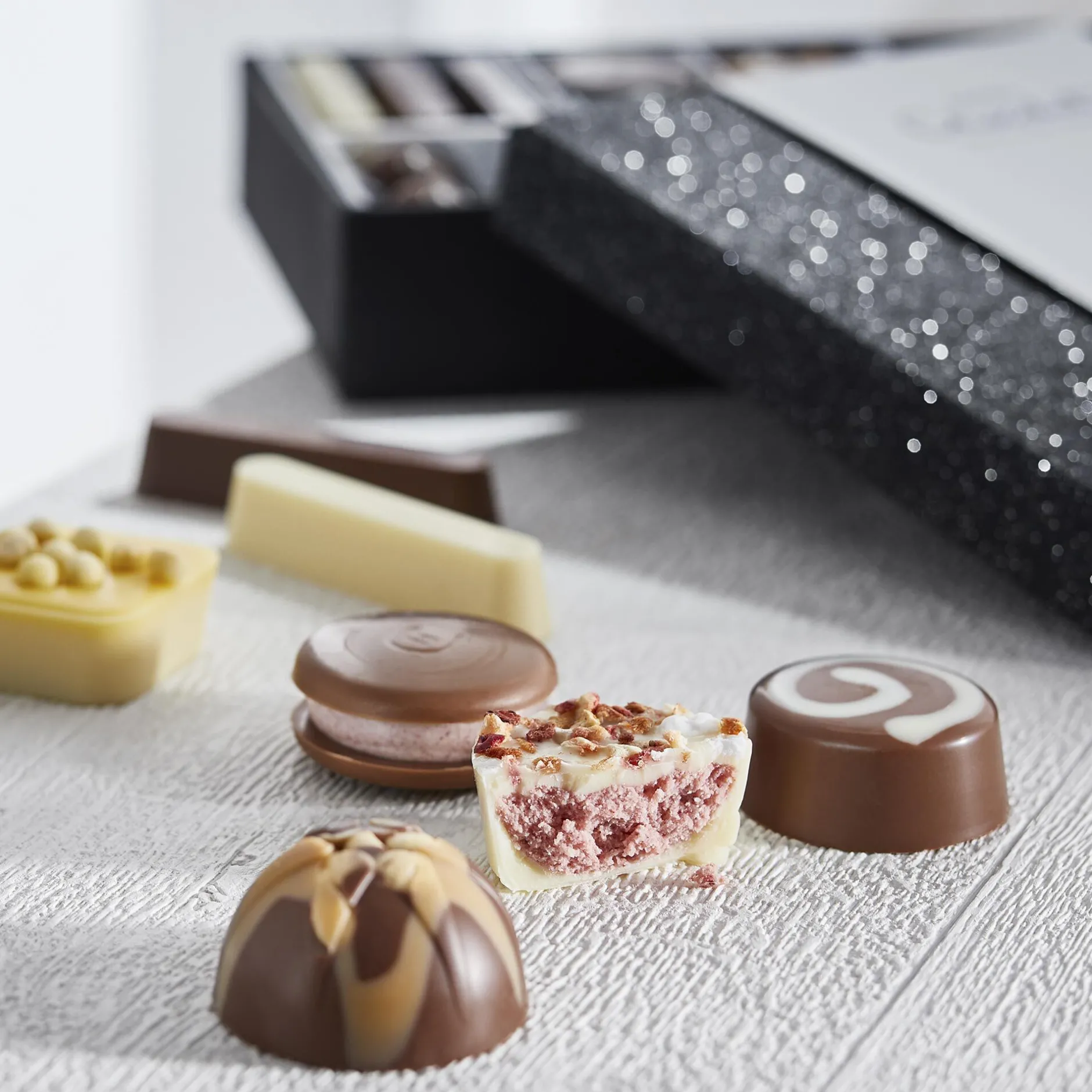 Hotel Chocolat The Signature Collection - Classic